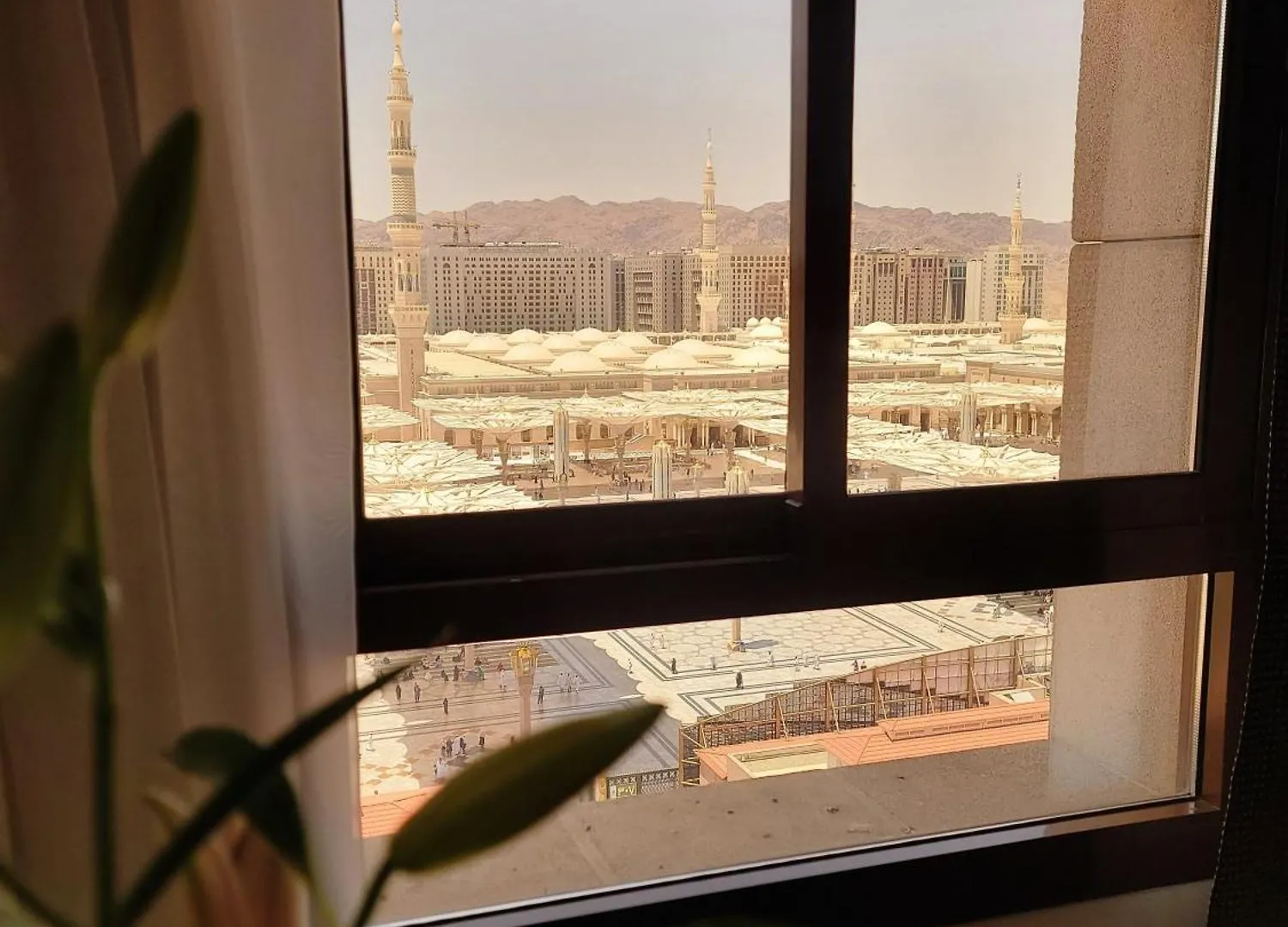Golden Tulip Al Shakreen Medina