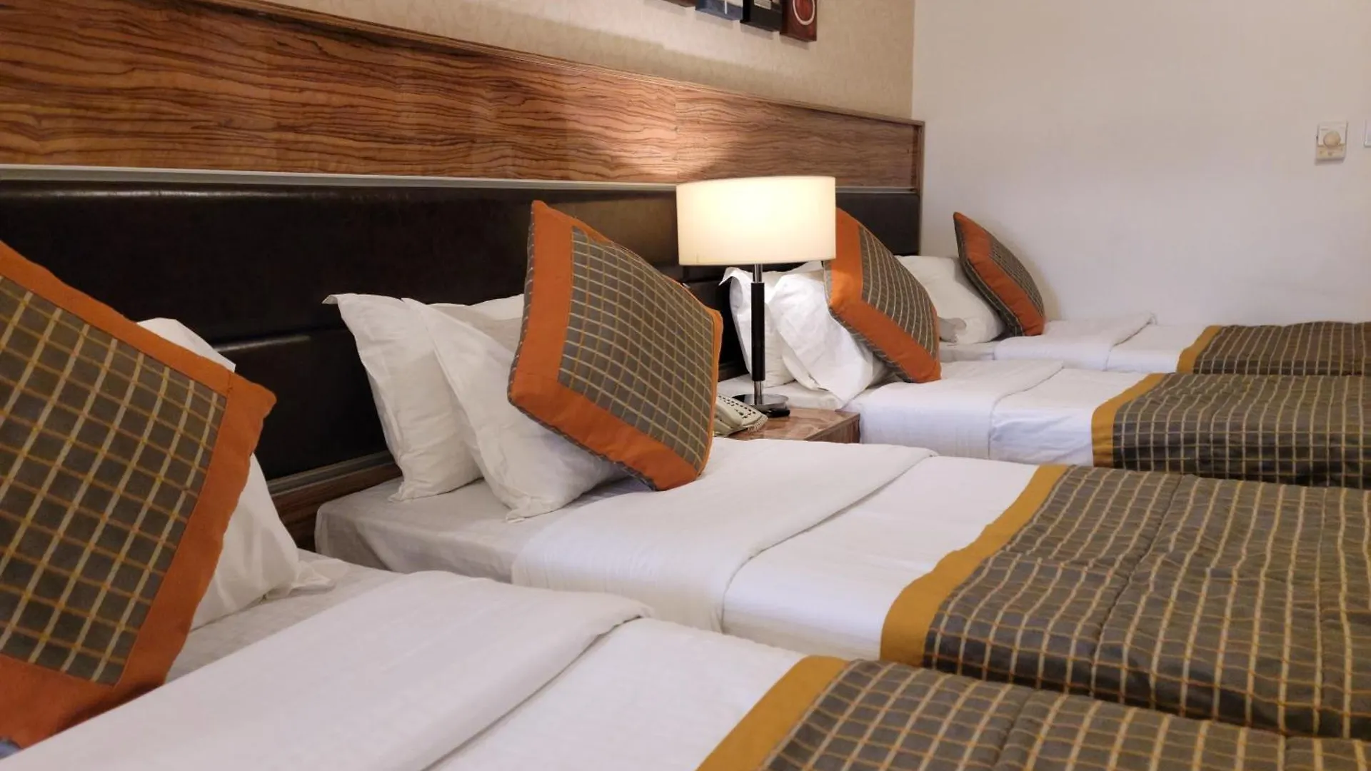 Hotel Golden Tulip Al Shakreen Medina