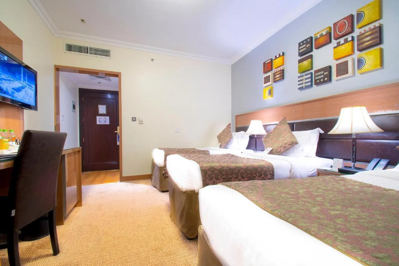 Golden Tulip Al Shakreen Medina